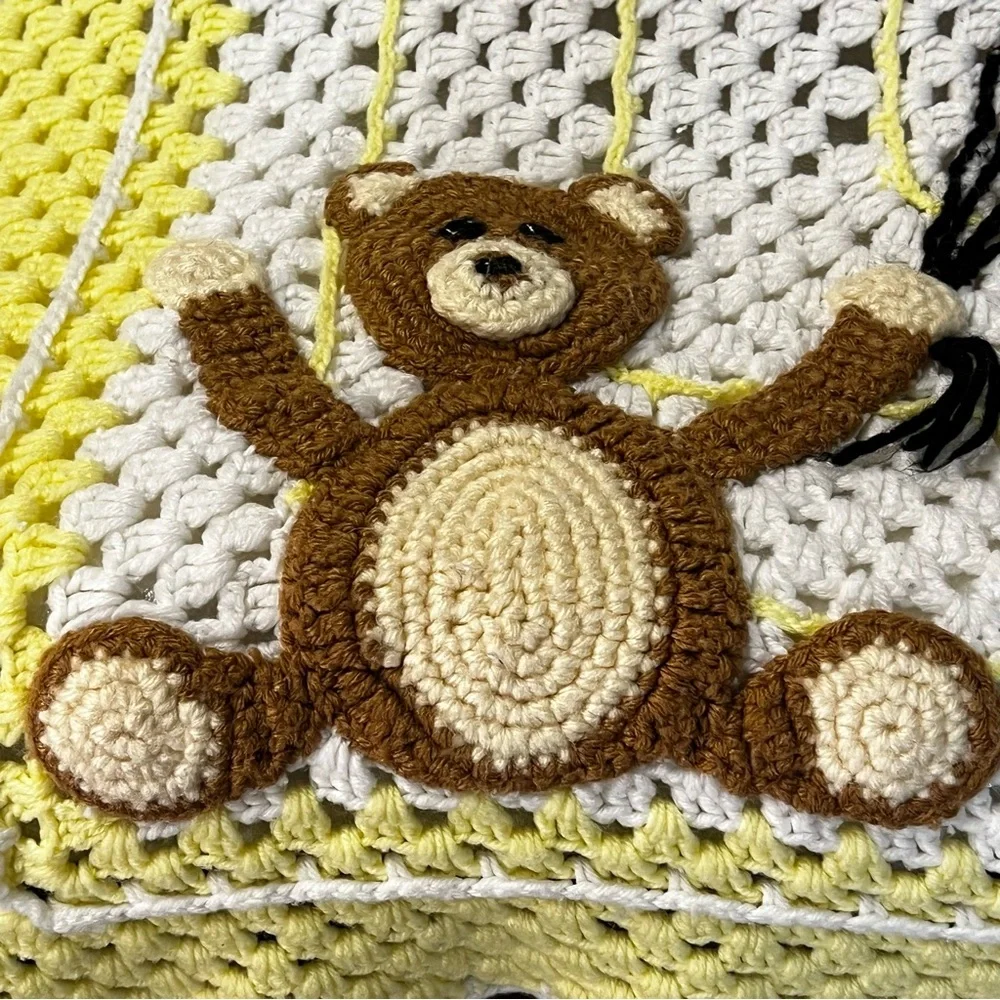 VTG Handmade Crochet Granny Square Teddy Bear and Balloons Baby Blanket Afghan